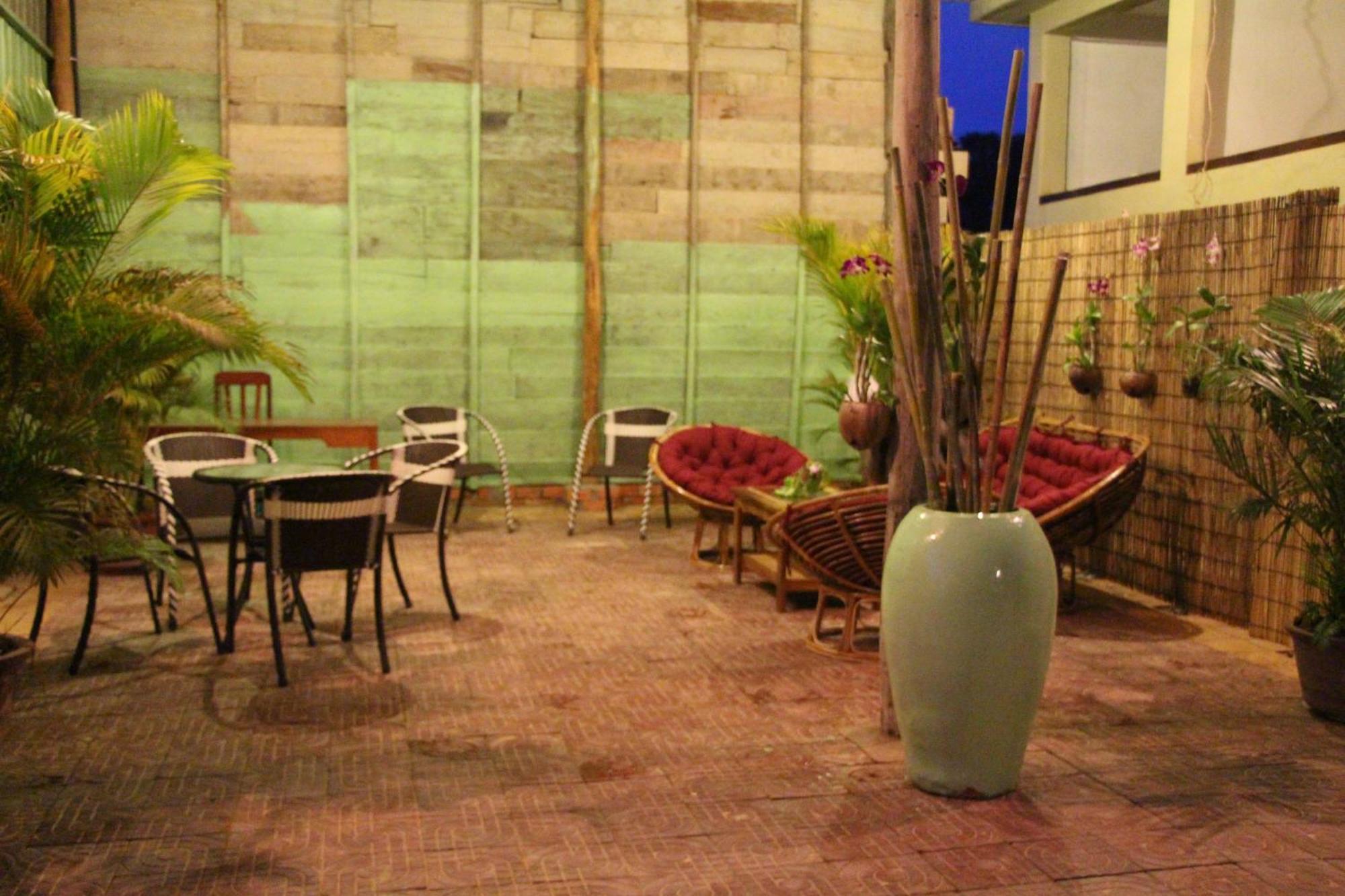 อเรกา สเตย์ Hostel เสียมราฐ ภายนอก รูปภาพ