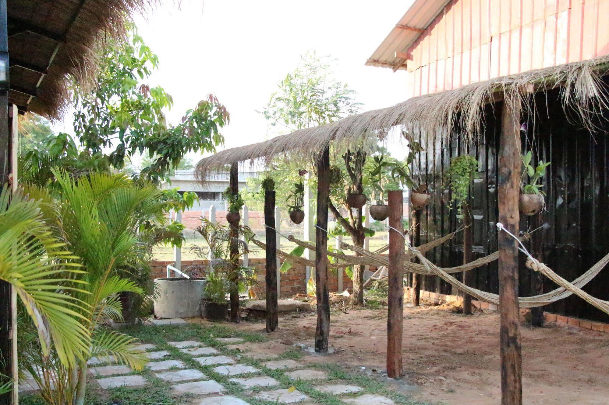 อเรกา สเตย์ Hostel เสียมราฐ ภายนอก รูปภาพ